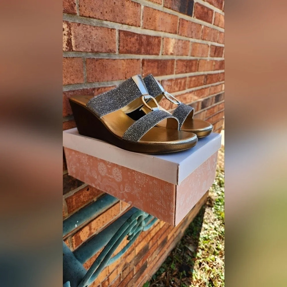 Pesaro Shoes - Pesaro Wedge Sandals